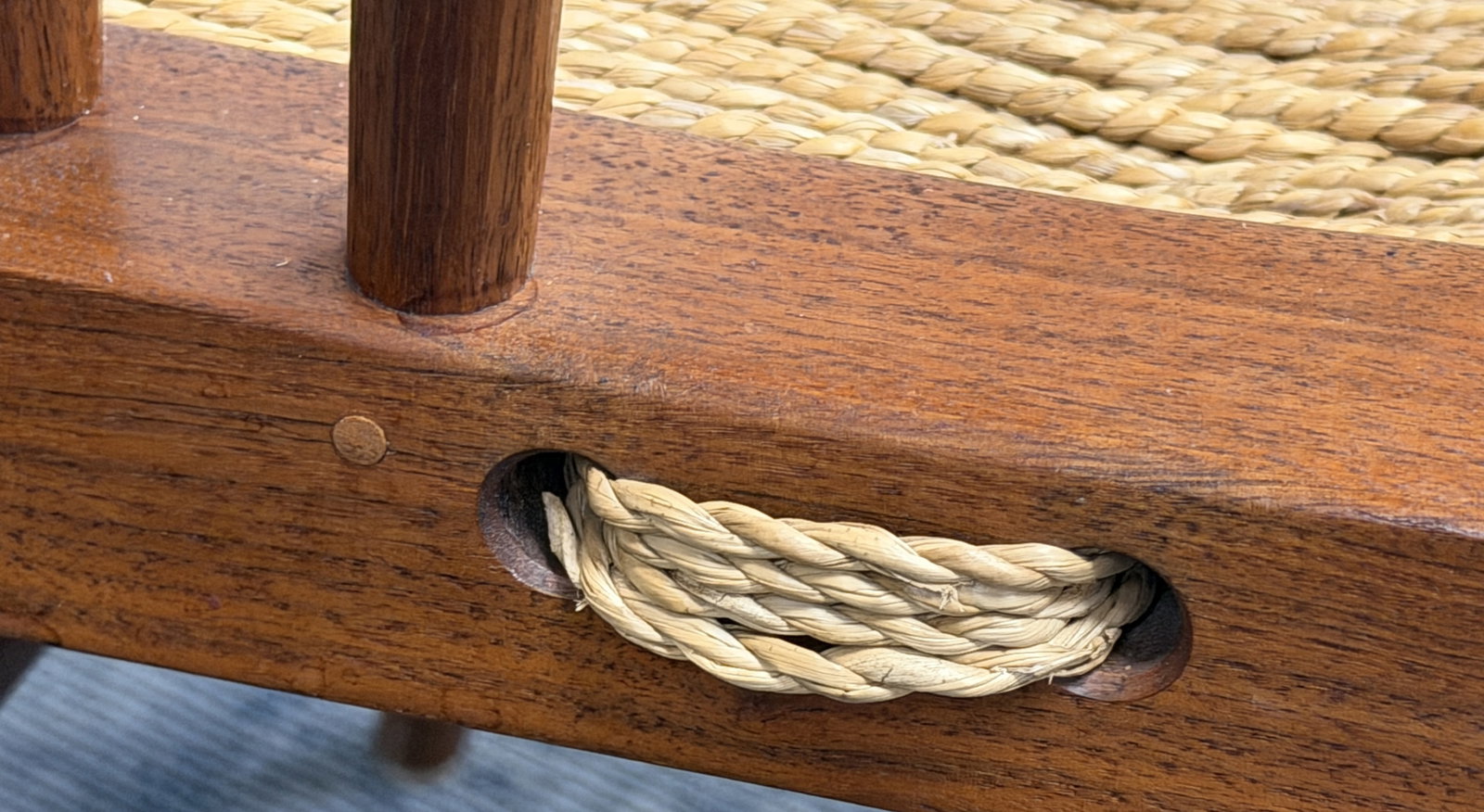 MID-CENTURY WALNUT STRAW CHAIR - 9