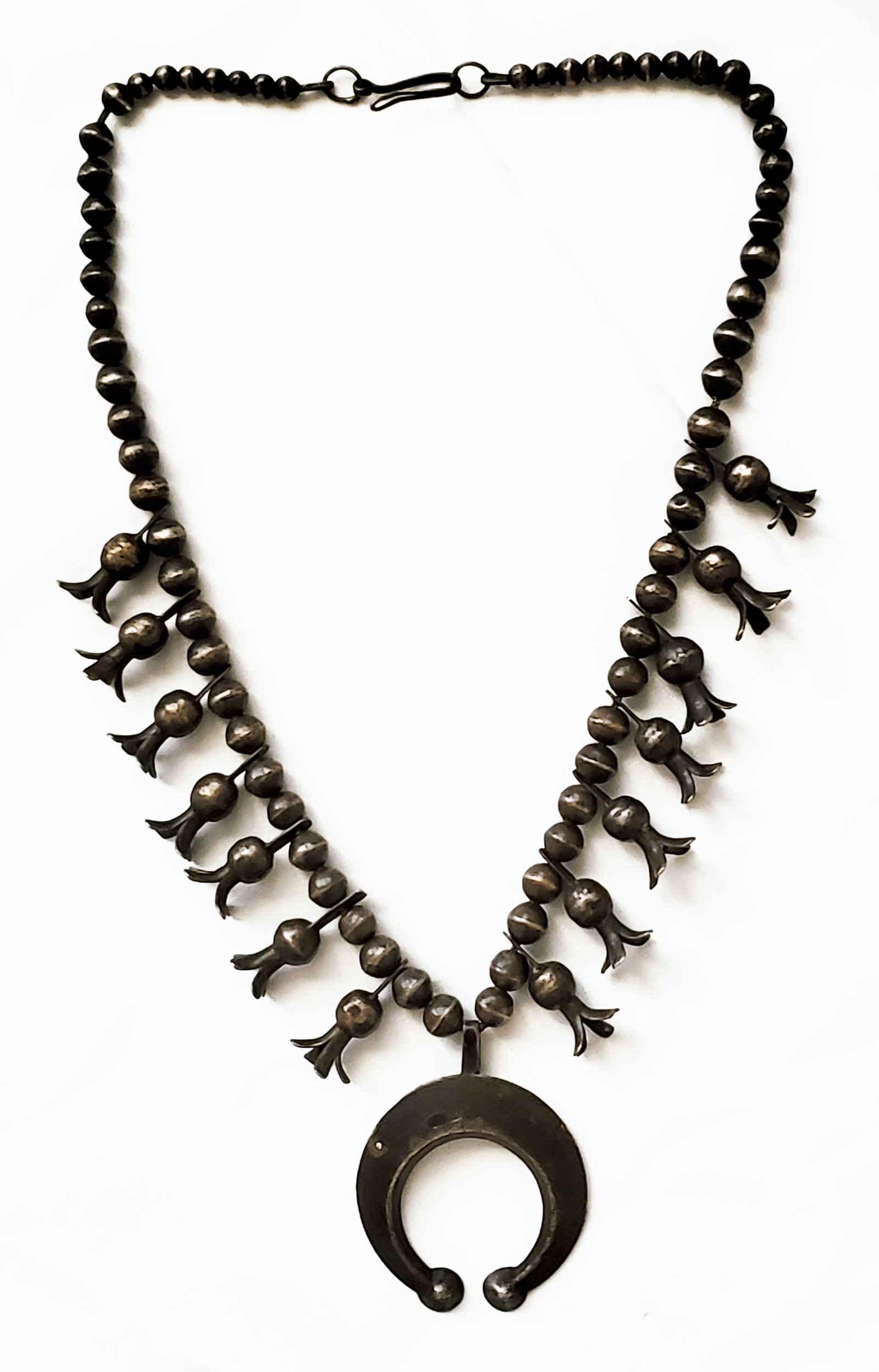 NATIVE AMERICAN BEADED SILVER NECKLACE - 7
