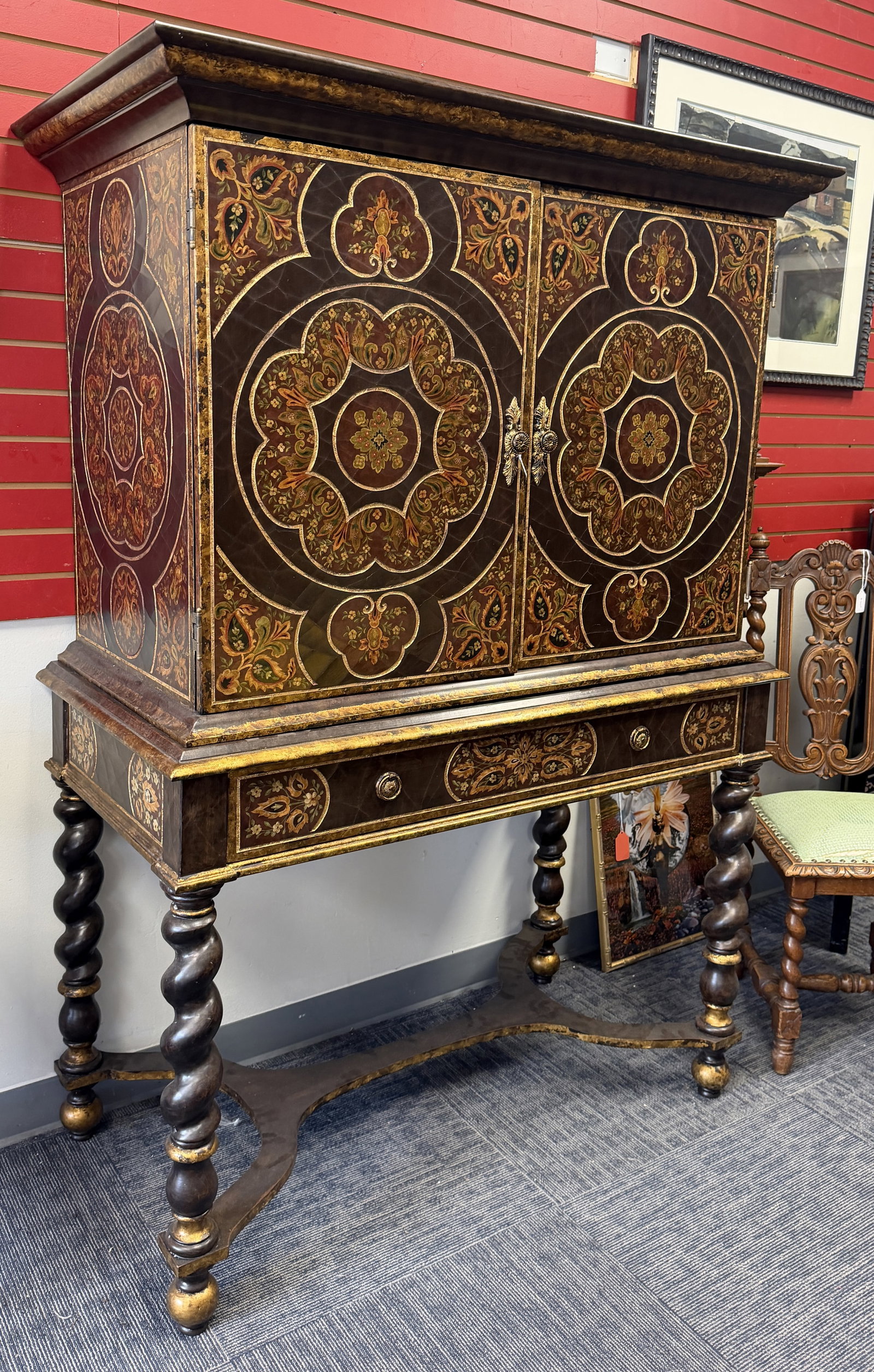 VENETIAN STYLE TWO DOOR CABINET - 3