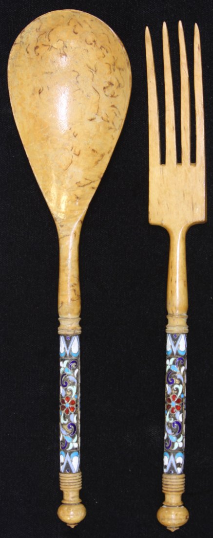 PAIR OF RUSSIAN SILVER CHAMPLEVE FORK AND SALAD: Length- 10"