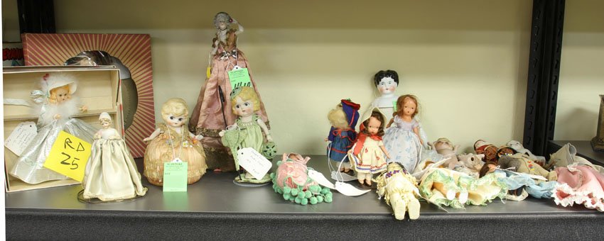 LOT OF (24) VINTAGE DOLLS: LOT OF (24) VINTAGE DOLLS Story book, Kewpie, China head Condition: some losses