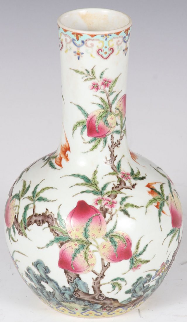 CHINESE PORCELAIN STEM NECK VASE: Height- 8 1/4"