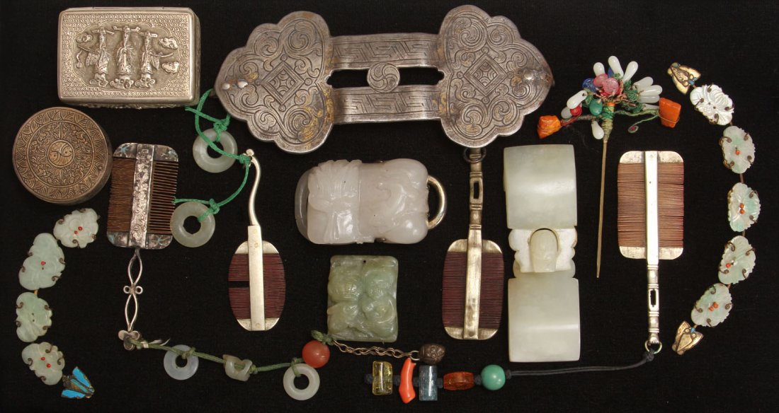 LOT OF (13) CHINESE VINTAGE JADE ARTICLES: Jewelry, Belt Hook, Silver