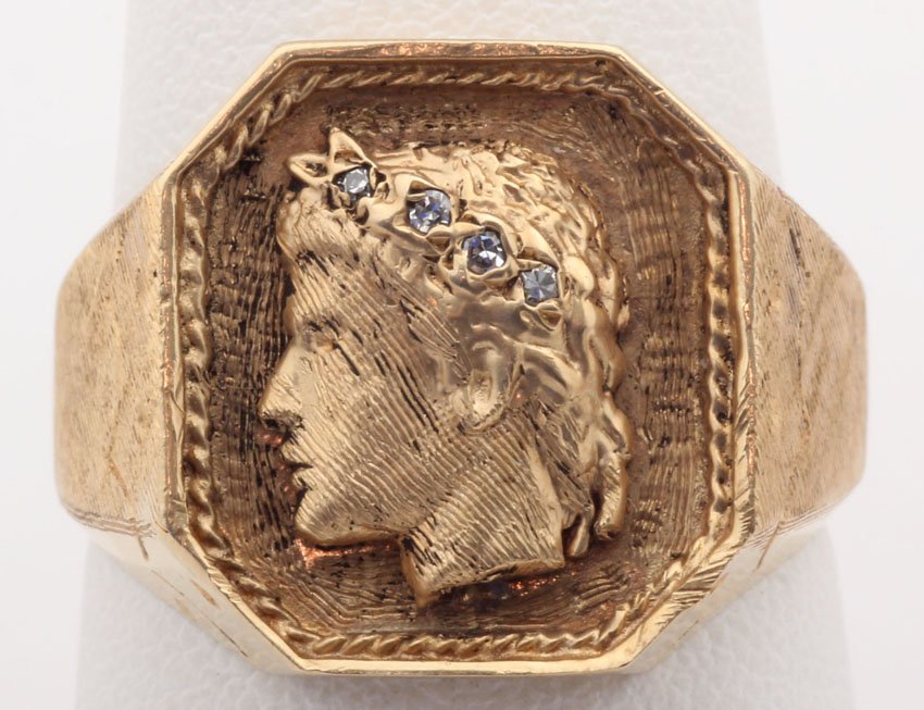 VINTAGE EMPEROR MAN'S RING, 14KT: set with diamonds Weight- 10.8 grams