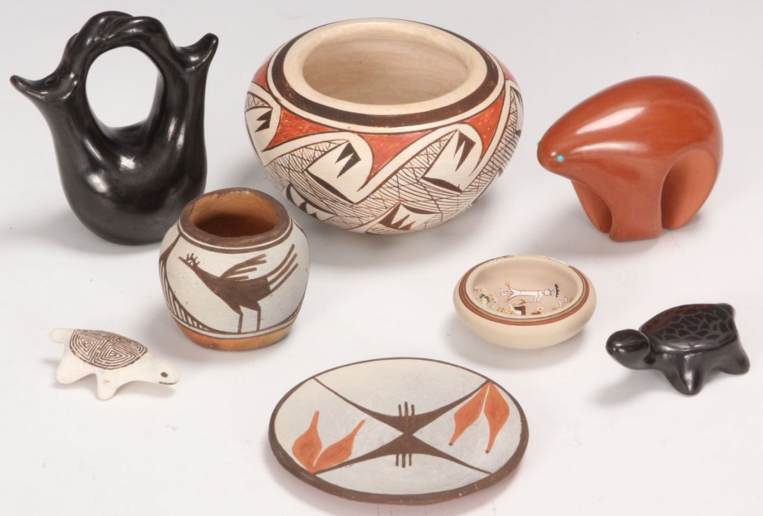 LOT OF (8) PUEBLO DECORATIVE ITEMS: pots, tray, turtles