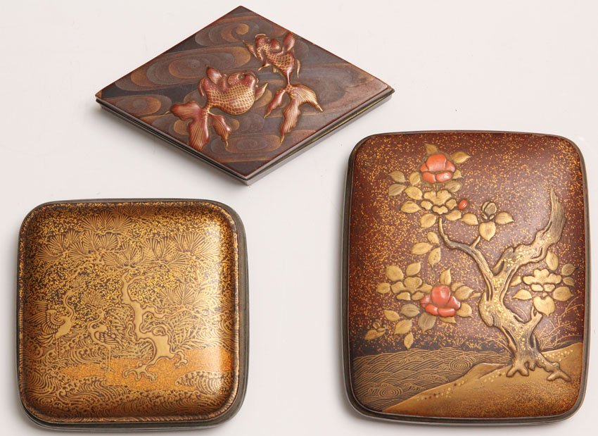 LOT OF (3) VINTAGE JAPANESE LACQUERED: DRESSER BOXES early 20th century Width- 3 1/2"