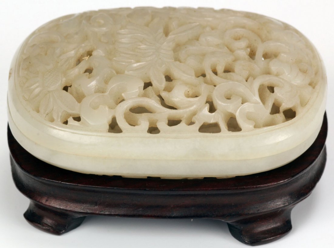 EARLY CHINESE WHITE JADE CARVED CRICKET BOX: with standLength- 2"