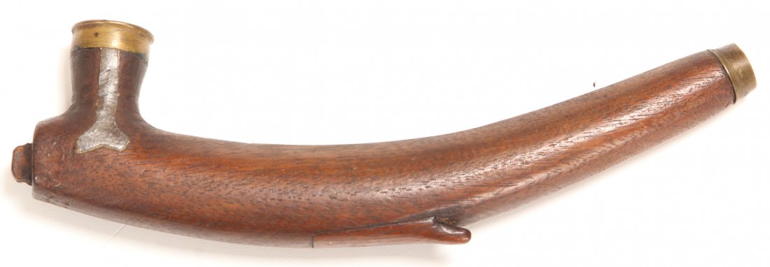 EARLY ESKIMO WOODEN PIPE: Length- 7 3/4"