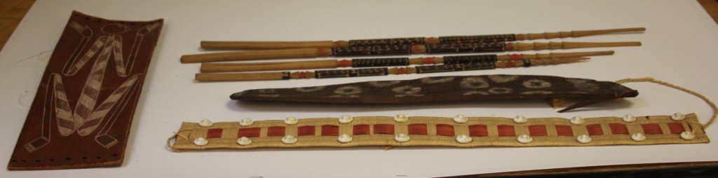 LOT OF (7) OCEANIC CARVINGS, SHELL BELT: Length- 16", 26 3/4"