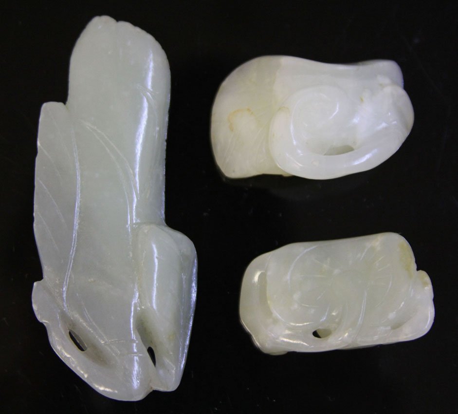 LOT OF (3) CHINESE JADE CARVINGS: 19th/early 20th century Provenance- Private Collection Of East Coast Collector one with peach skin Length- 1 3/4" - 3 1/4"