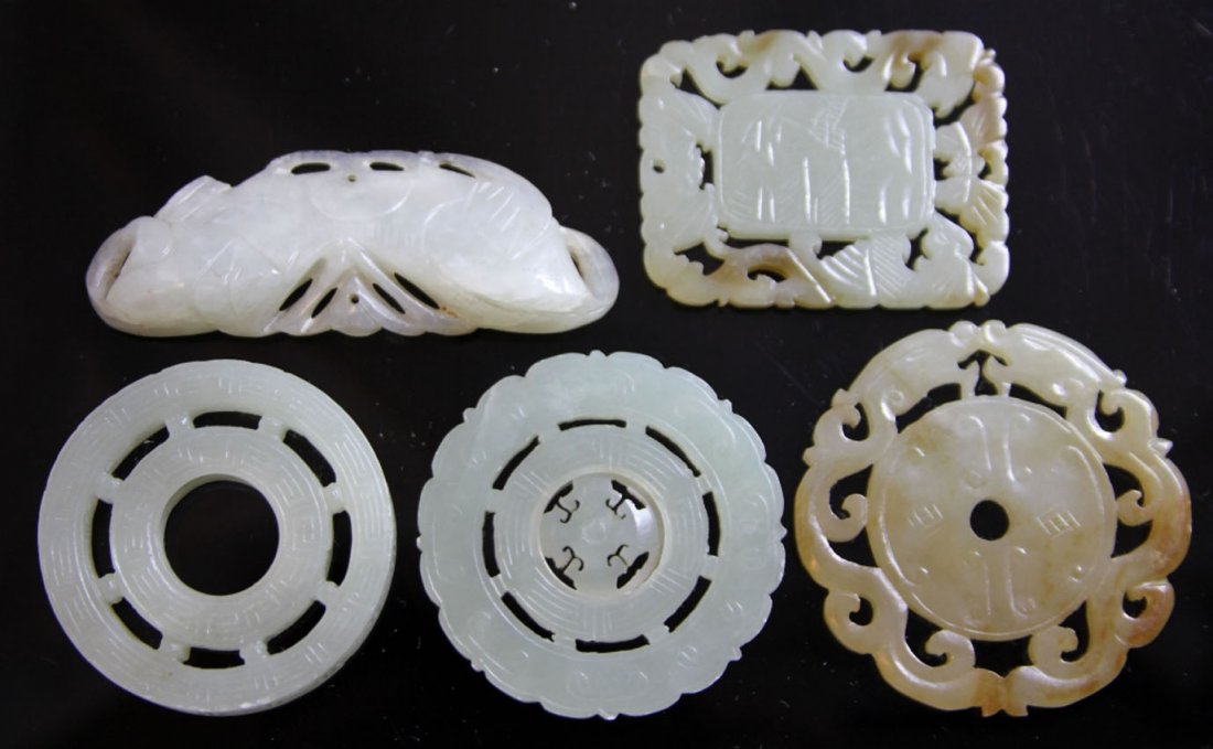 LOT OF (5) CHINESE JADE CARVINGS: Provenance- Private Collection Of East Coast Collector Width- 2"- 3" Weight- 142.9 grams