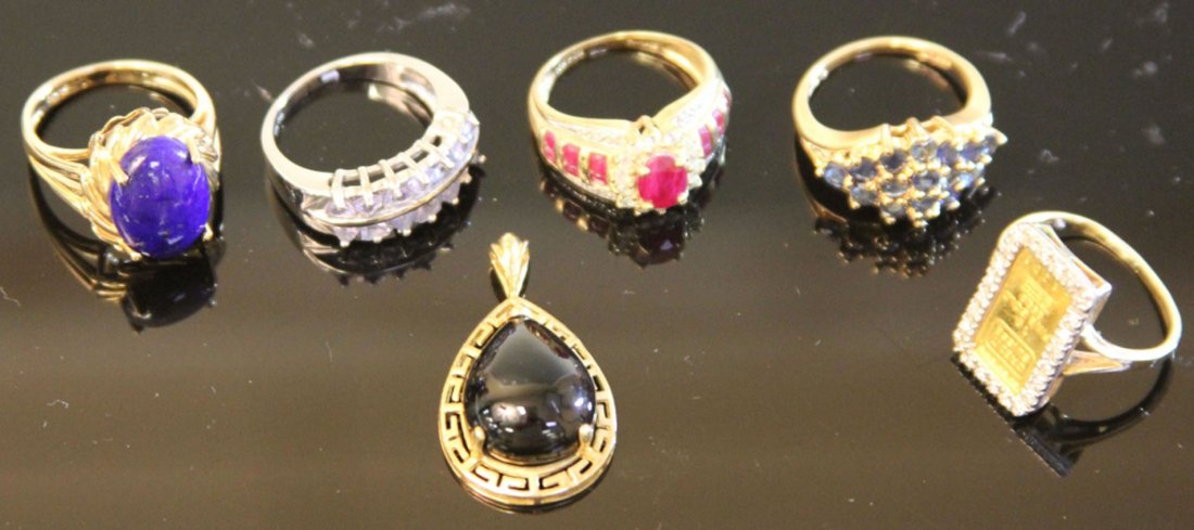 LOT OF (6) VINTAGE RINGS WITH GEM STONES: Weight- 22.9 grams Ring size- (1) size 5.5, (5) size 6Small purple stone missing. 6.7g 10K12.6g 14K
