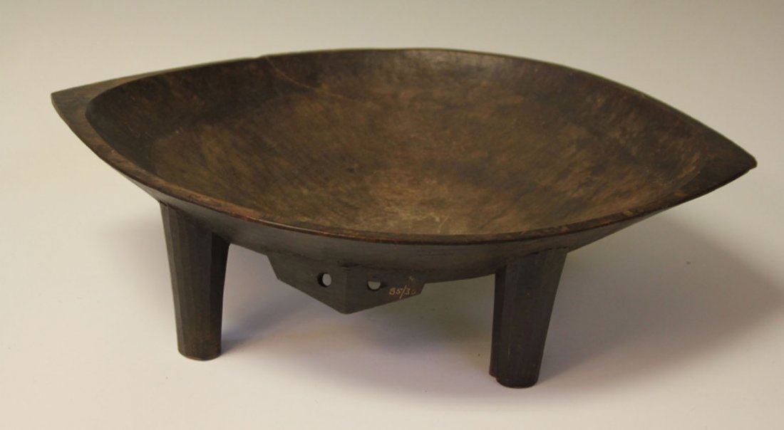 FIJIAN POLYNESIAN ELIPTICAL FORM KAVA BOWL: ca. 1800-1840 Length of bowl- 23 1/2" Height of bowl- 6"