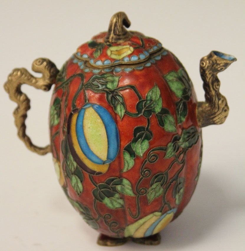 VINTAGE CHINESE ENAMELED TEAPOT: Height- 5 1/2"
