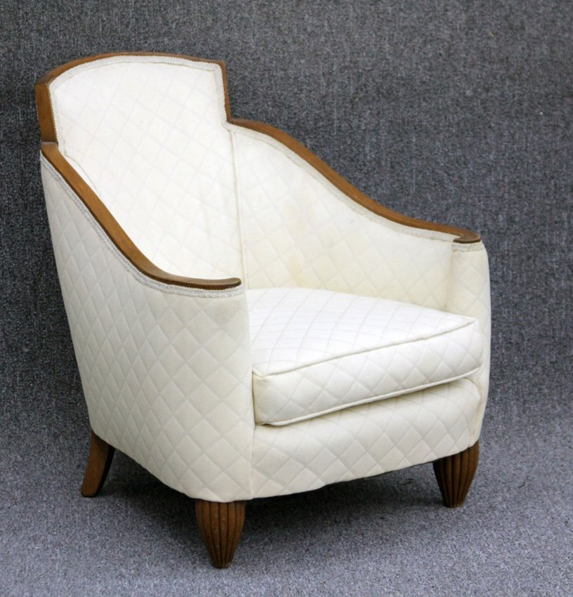 ART DECO WHITE UPHOLESTRY CLUB CHAIR: Height- 29", Width- 28"