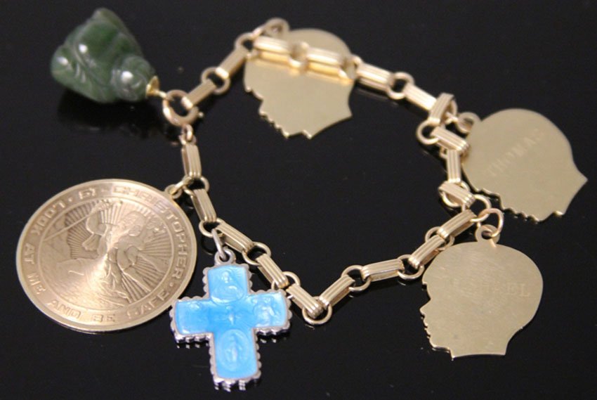 VINTAGE 14KT CHARM BRACELET: Weight- 26 grams