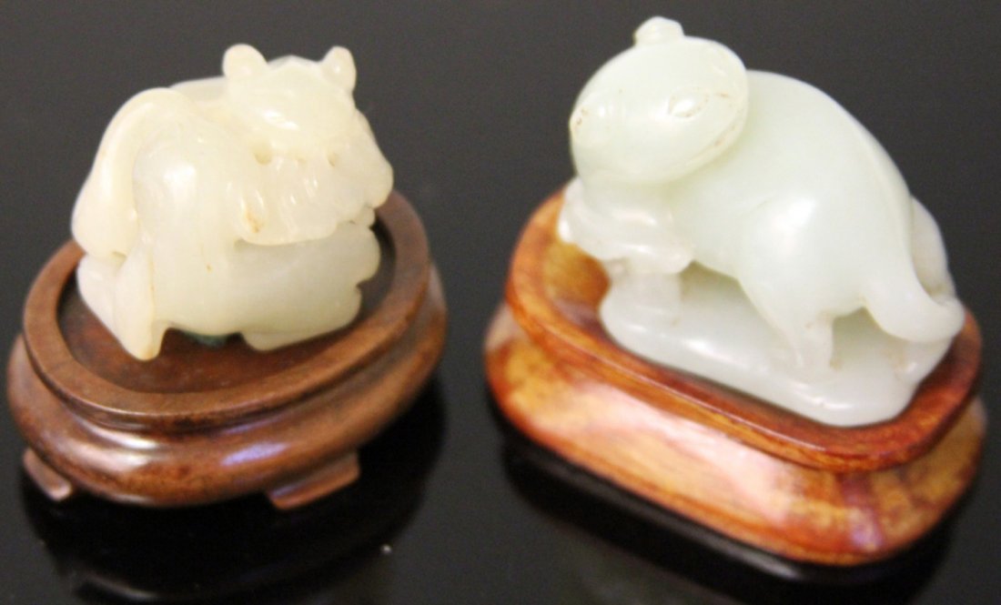 LOT OF (2) QING DYNASTY JADE CARVINGS: Width- 1 1/4"- 1 3/4" Weight- 61.4 grams To be sold with stands