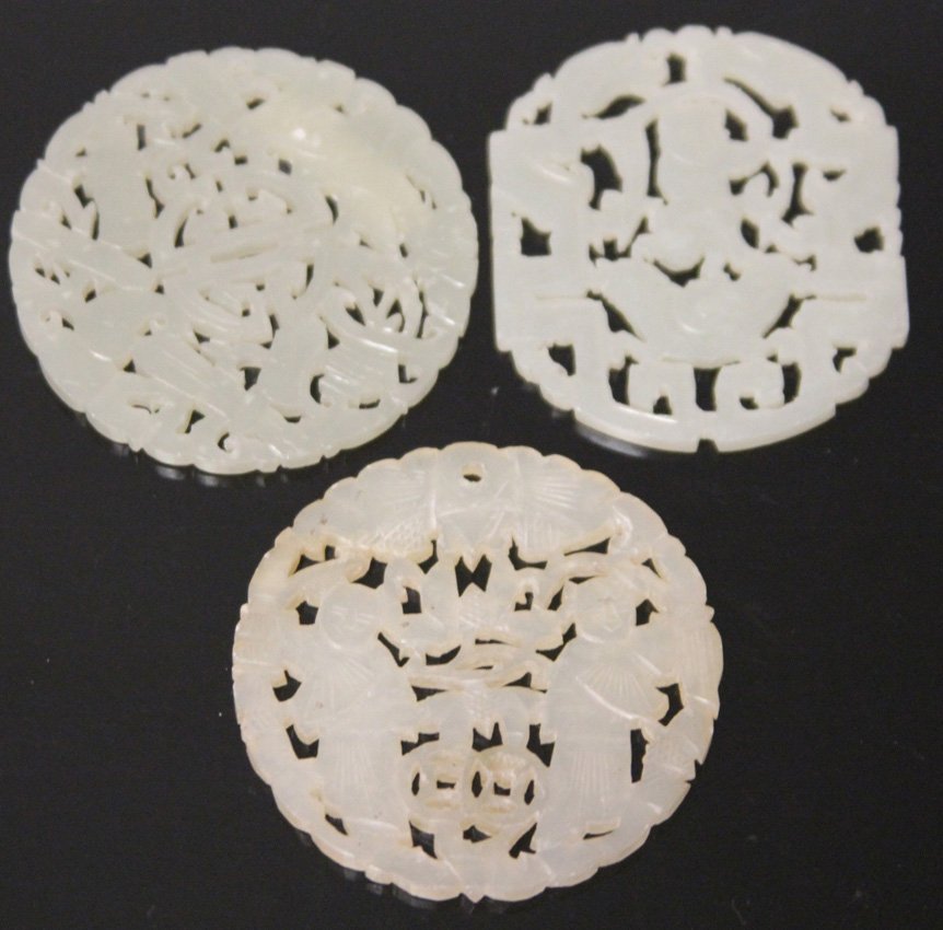 LOT OF (3) VINTAGE CHINESE JADE CARVINGS: Provenance- The Sutton Collection Diameter- 2 1/4" Weight- 52 grams