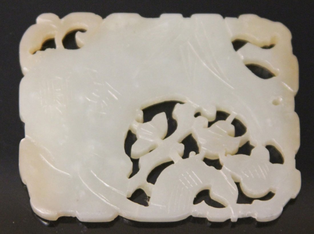 VINTAGE CHINESE JADE CARVING: Provenance- The Sutton Collection Length- 2 1/4" Weight- 27 grams
