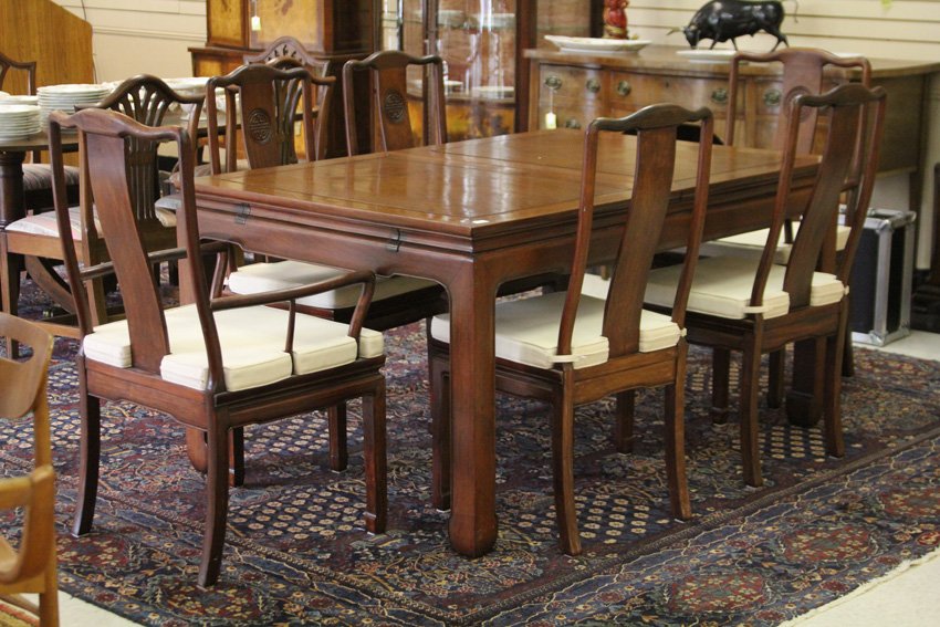 VINTAGE CHINESE ROSEWOOD DINING SET: (6) chairs, tableHeight of chair- 40" Top of table- 40" x 60"