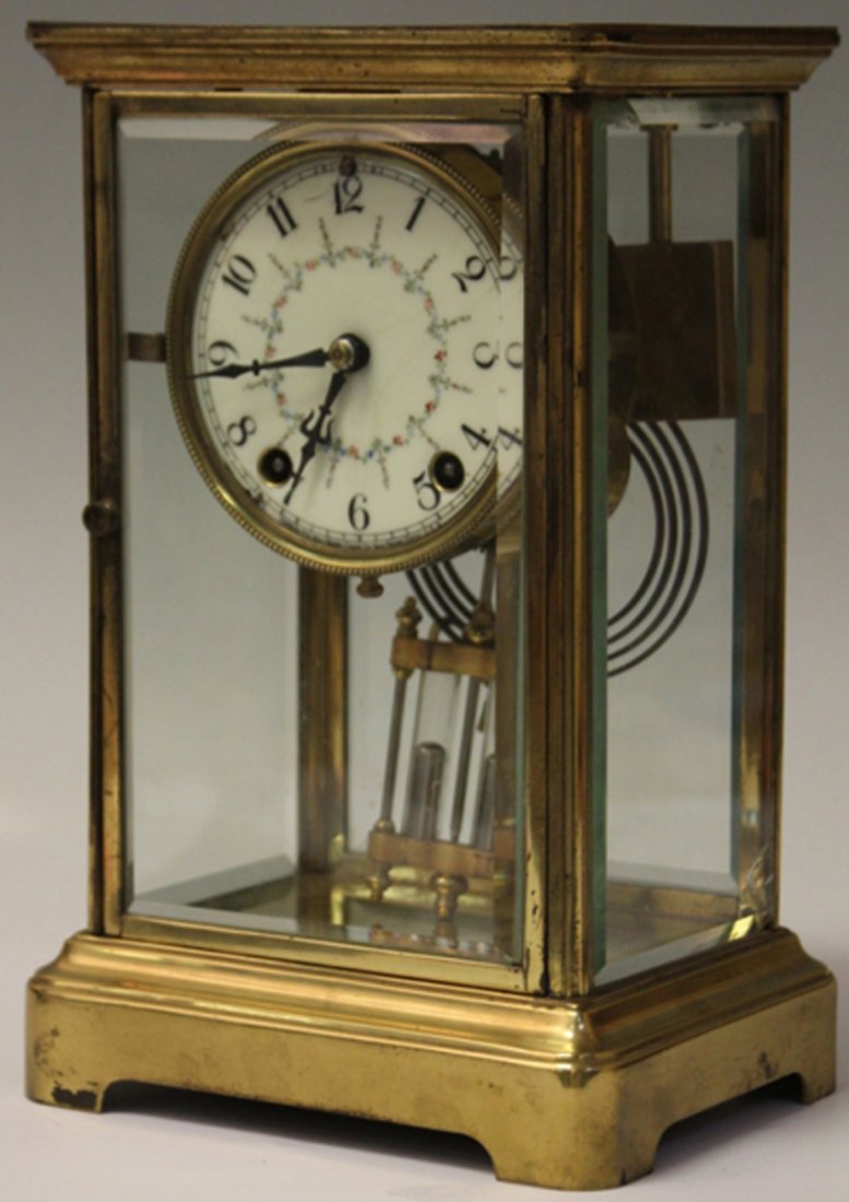 NEW HAVEN MANTLE CLOCK: early 20th century Height- 11"