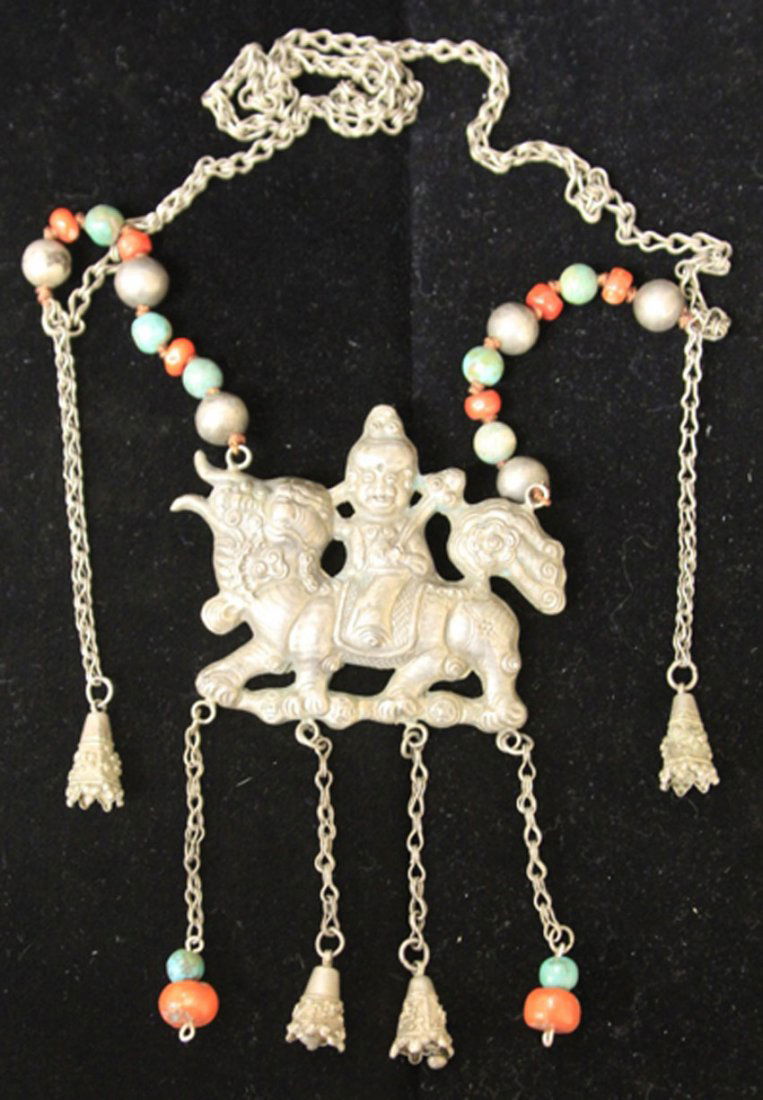 QING DYNASTY SILVER COURT NECKLACE (1 of 2)