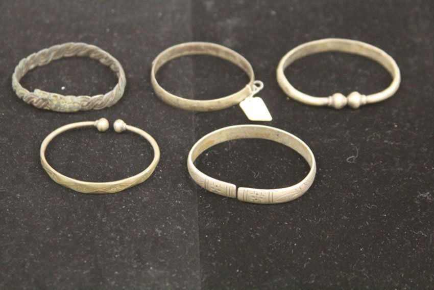 LOT OF (5) CHINESE SILVER BRACELETS, 19TH CENTURY (1 of 1)