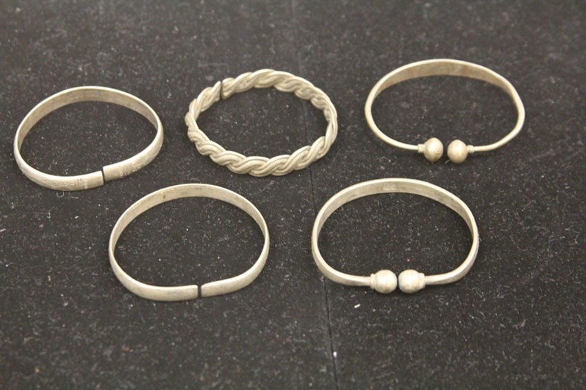LOT OF (5) QING DYNASTY SILVER BRACELETS (1 of 1)