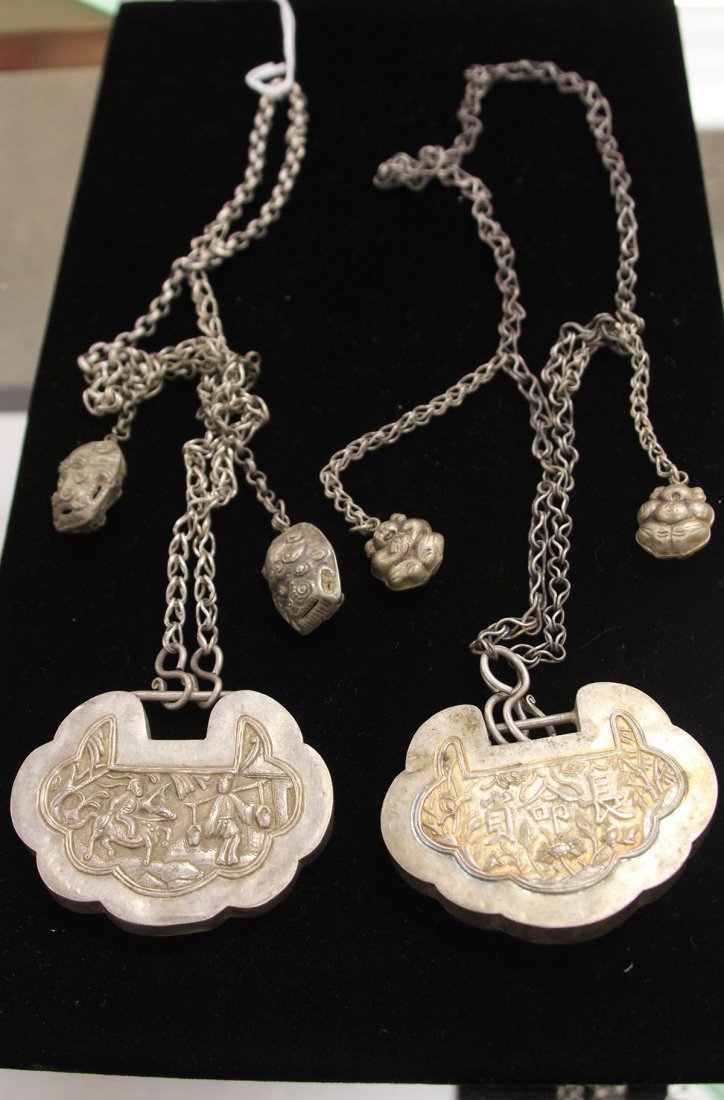 LOT OF (2) QING DYNASTY SILVER COURT NECKLACES (1 of 2)
