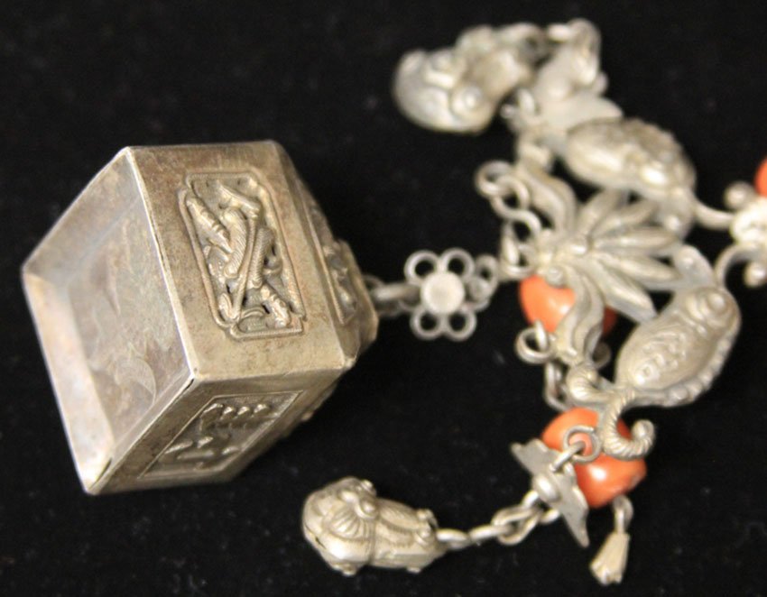 QING DYNASTY SILVER COURT NECKLACE (1 of 2)