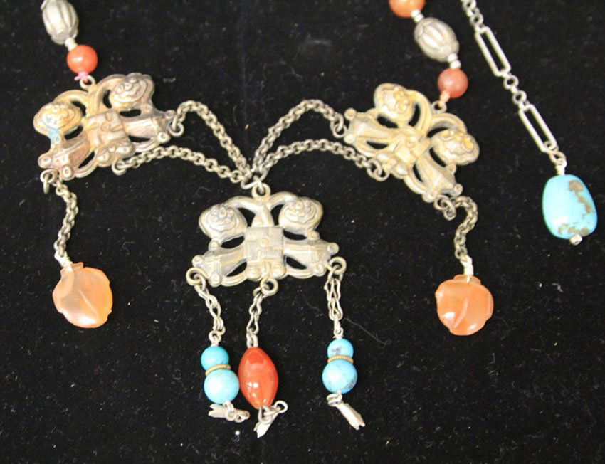 QING DYNASTY SILVER COURT NECKLACE (1 of 3)