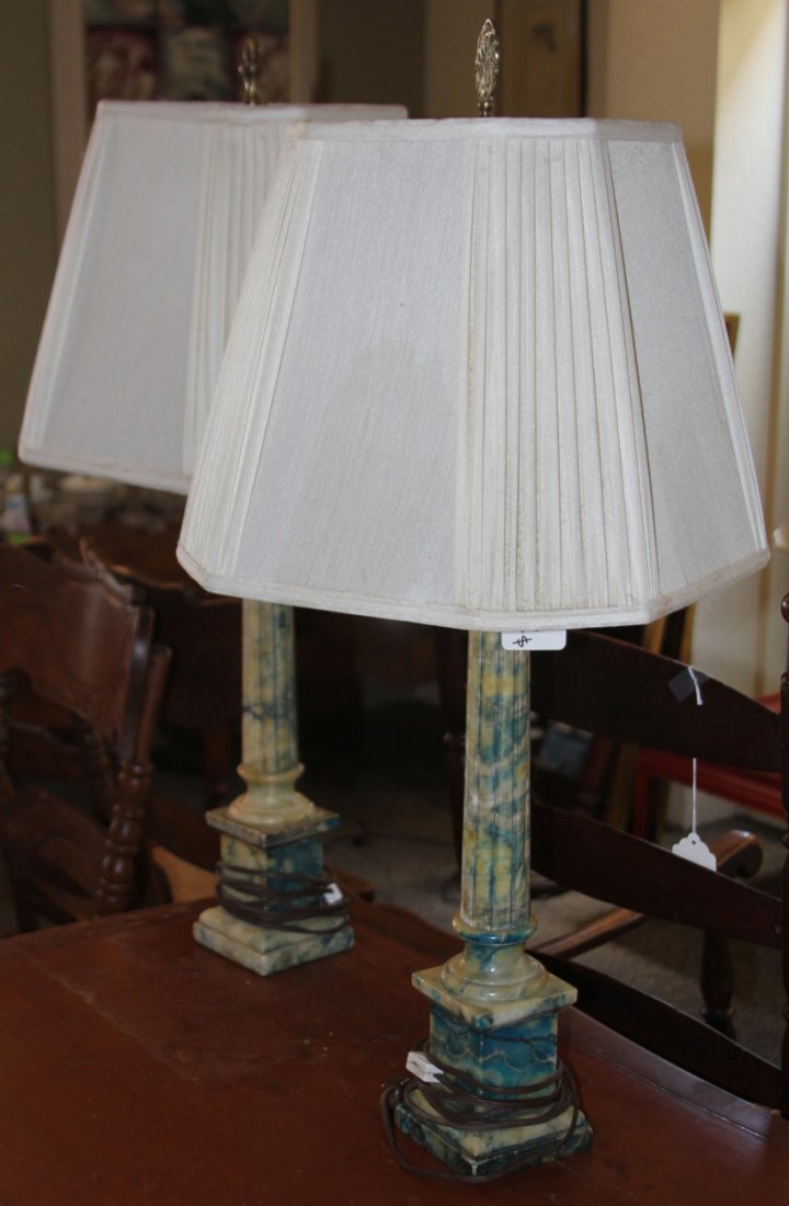 PAIR OF VINTAGE ONYX CARVED TABLE LAMPS (1 of 4)
