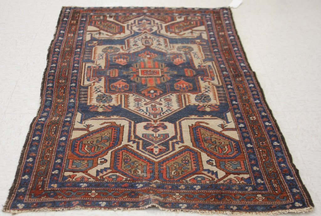 SHARIVAN VINTAGE CARPET (1 of 4)