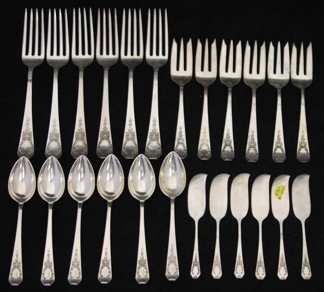 SET OF (24) PCS. STERLING SILVER FLATWARE (1 of 2)