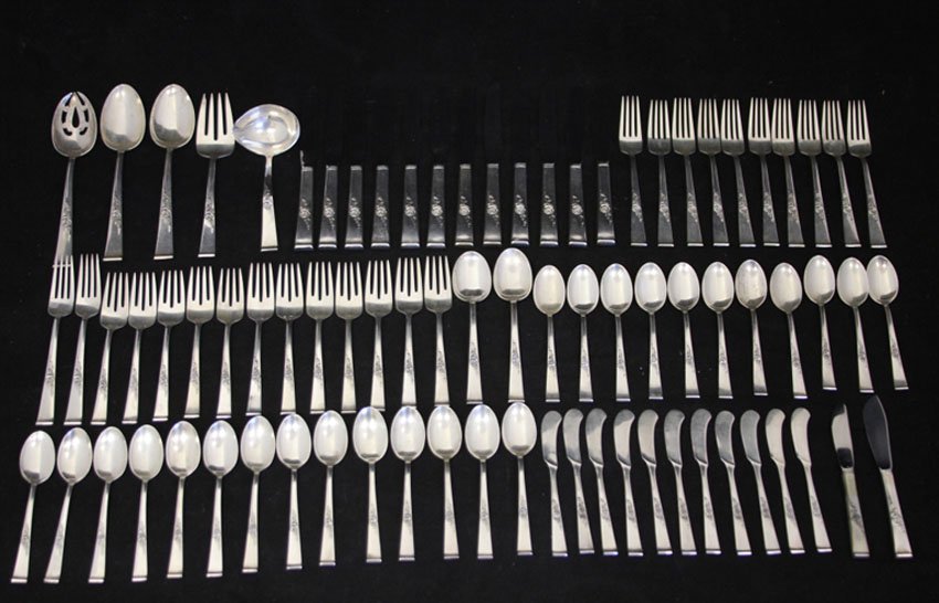 SET (81) PCS. STERLING SILVER FLATWARE (1 of 5)