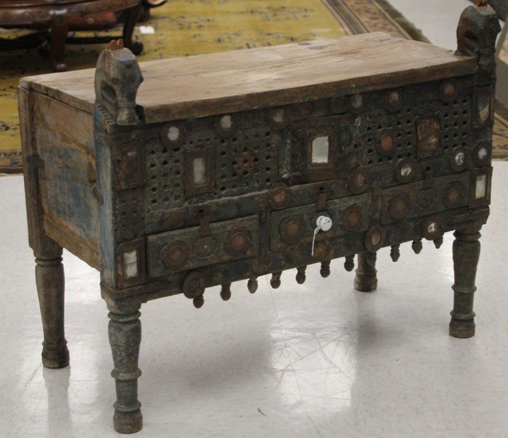 NORTH AFRICAN/MIDDLE EASTERN DOWRY CHEST (1 of 5)