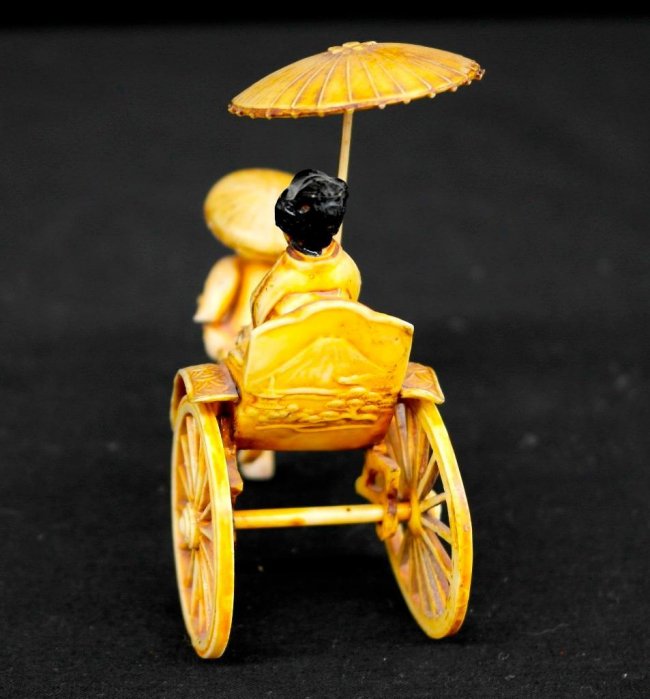 Lot of 2 Japanese Celluloid Miniature Figurines Lot 247