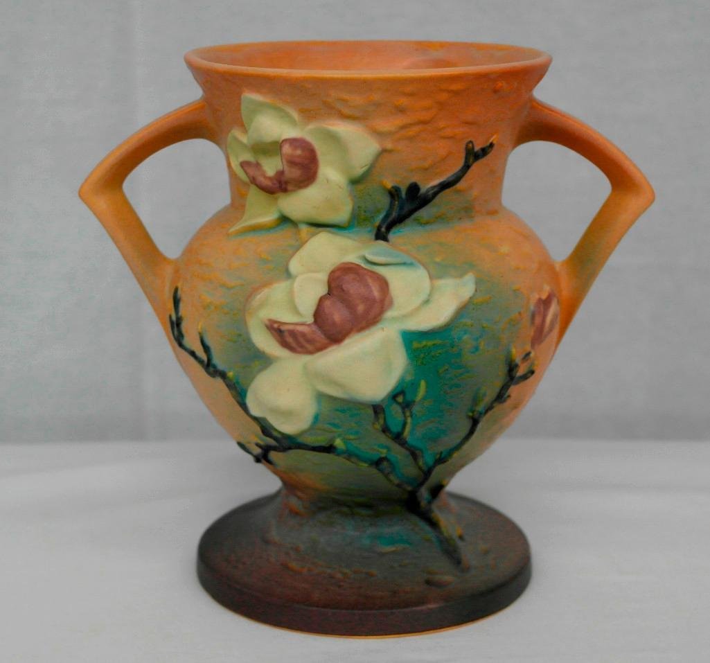 Roseville Magnolia Double Handle Trophy Vase