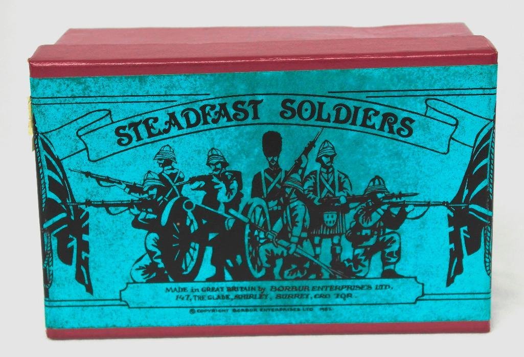 Steadfast Soldiers SF53 12-Pounder Field Gun: This SF53 Steadfast Soldiers 12-PDR Gun is a companion piece to the SF54 Limber offered in Lot 292 and the Royal Horse Artillery 4-Man Gun Crew offered in Lot 322. No longer being issued, it was manuf