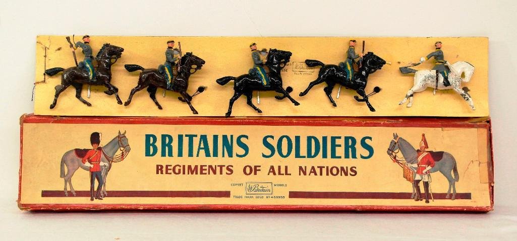 Britains #2055 Five-Piece Confederate Calvary in Box (1 of 6)
