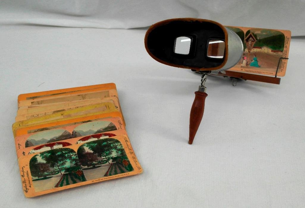 Tin Stereoscope 3D Card Viewer With 19 Cards (1 of 5)
