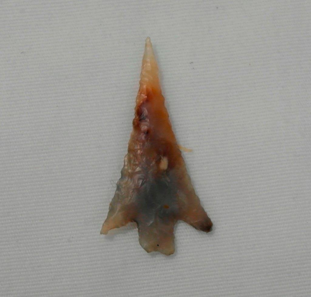 Columbia Plateau Needle Tip Arrowhead (1 of 2)