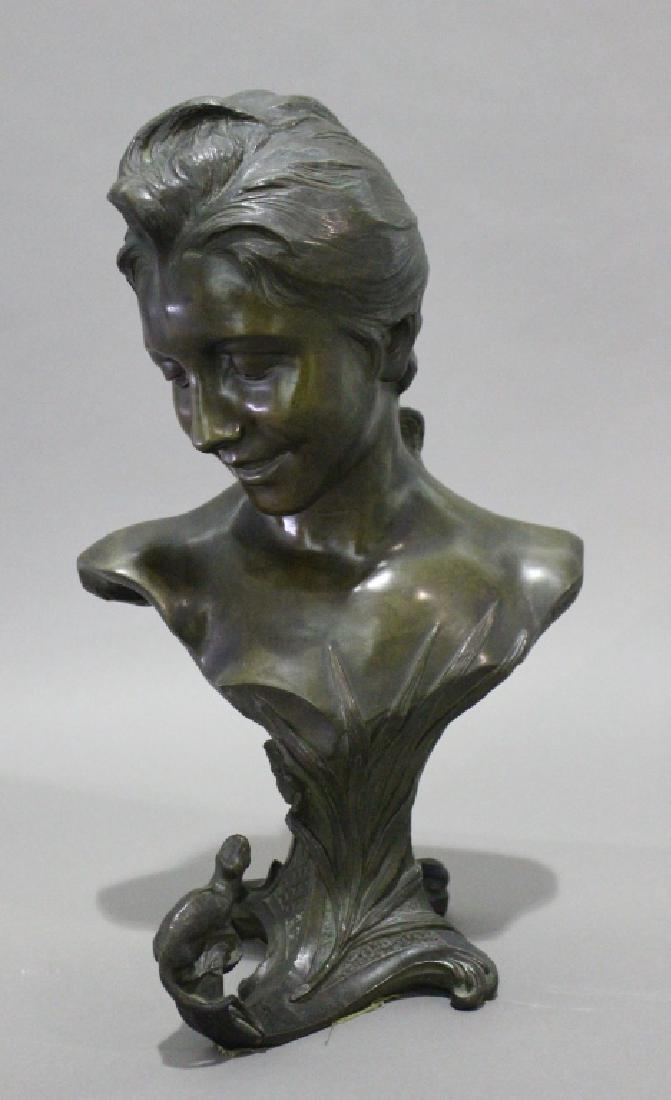 Dominique Van Den Bossche, Bronze: Dominique Van Den Bossche, 1854-1906, Belgian sculptor, beautiful bronze bust in Art Nouveau style of young lady observing a lizard looking back at her, fully signed and dated 1900, fine patina, 19" x