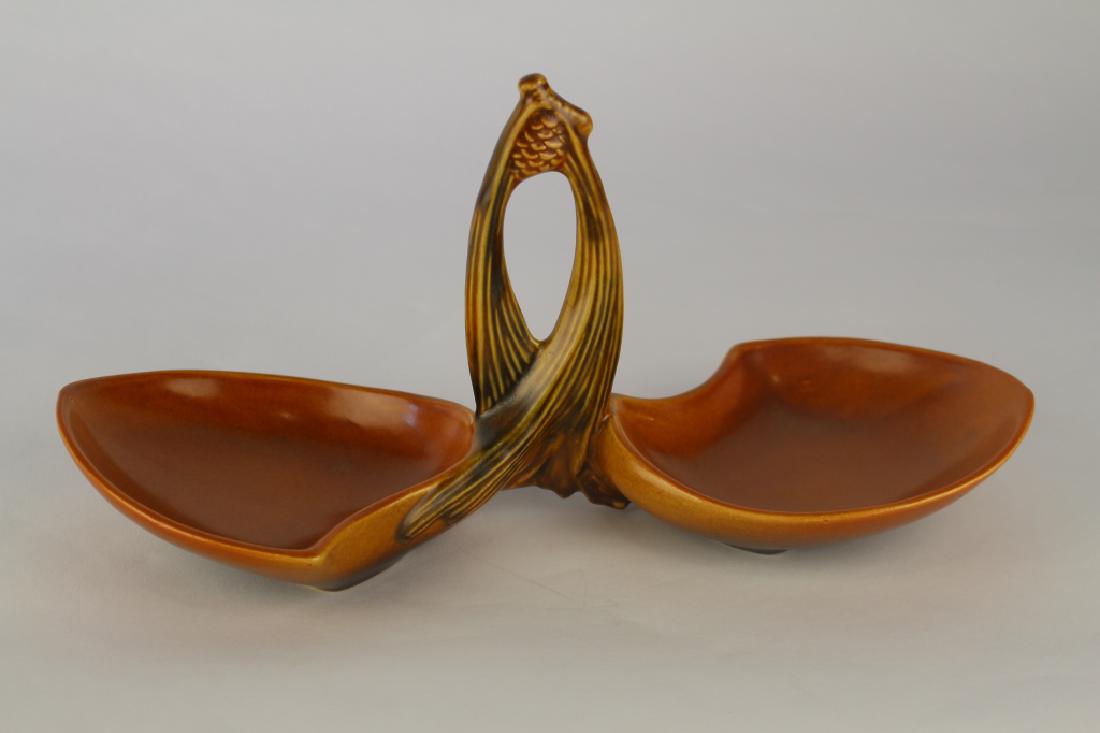 Roseville Brown Pine Cone Tray (1 of 3)
