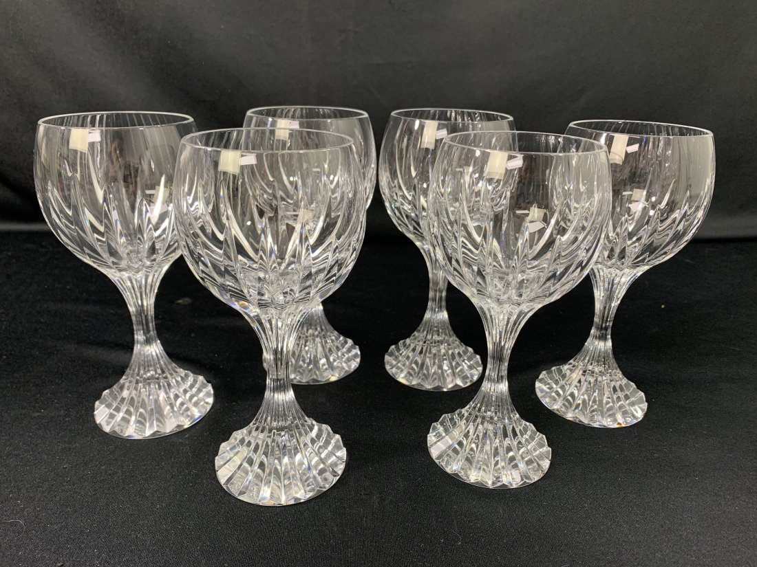 6 Baccarat Massena Wine Goblet 6 1/2": 6 Baccarat Massena Wine Goblet 6 1/2". Clear Crystal Baccarat Massena pattern wine goblet in Excellent Condition. I have lots of pieces in this pattern, please be sure to view the entire catalog. No, 