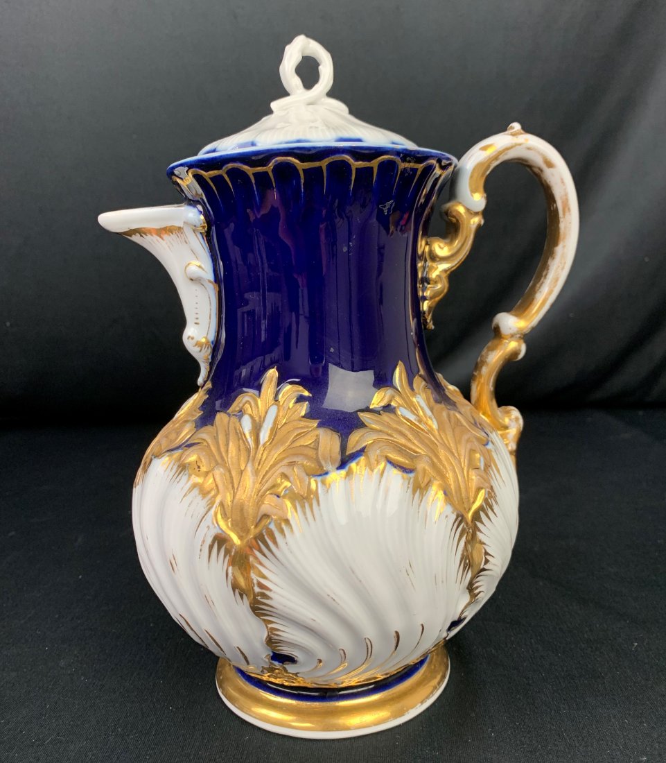Meissen Cobalt Blue & Gold Teapot: Meissen Cobalt Blue & Gold Teapot. Teapot is 10" x 6" x 7", with a 5" handle. Overall good condition.