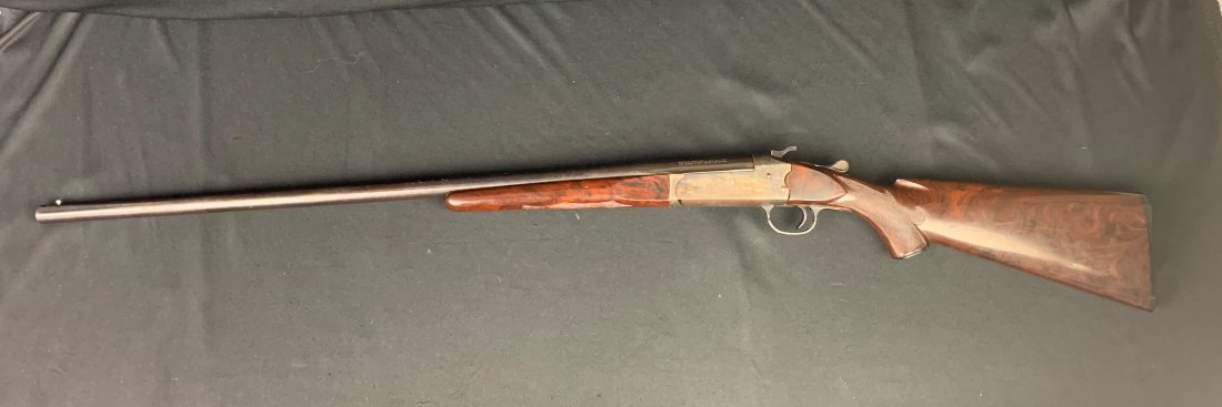J. Stevens Single Shot Shotgun 20 Gauge: J. Stevens Single Shot Shotgun 20 Gauge. Model 107B. 2 3/4" chamber, 28" barrel. Overall good condition.$65 will be added to all firearms sold online for transfer and shipping. All firearms will be sh