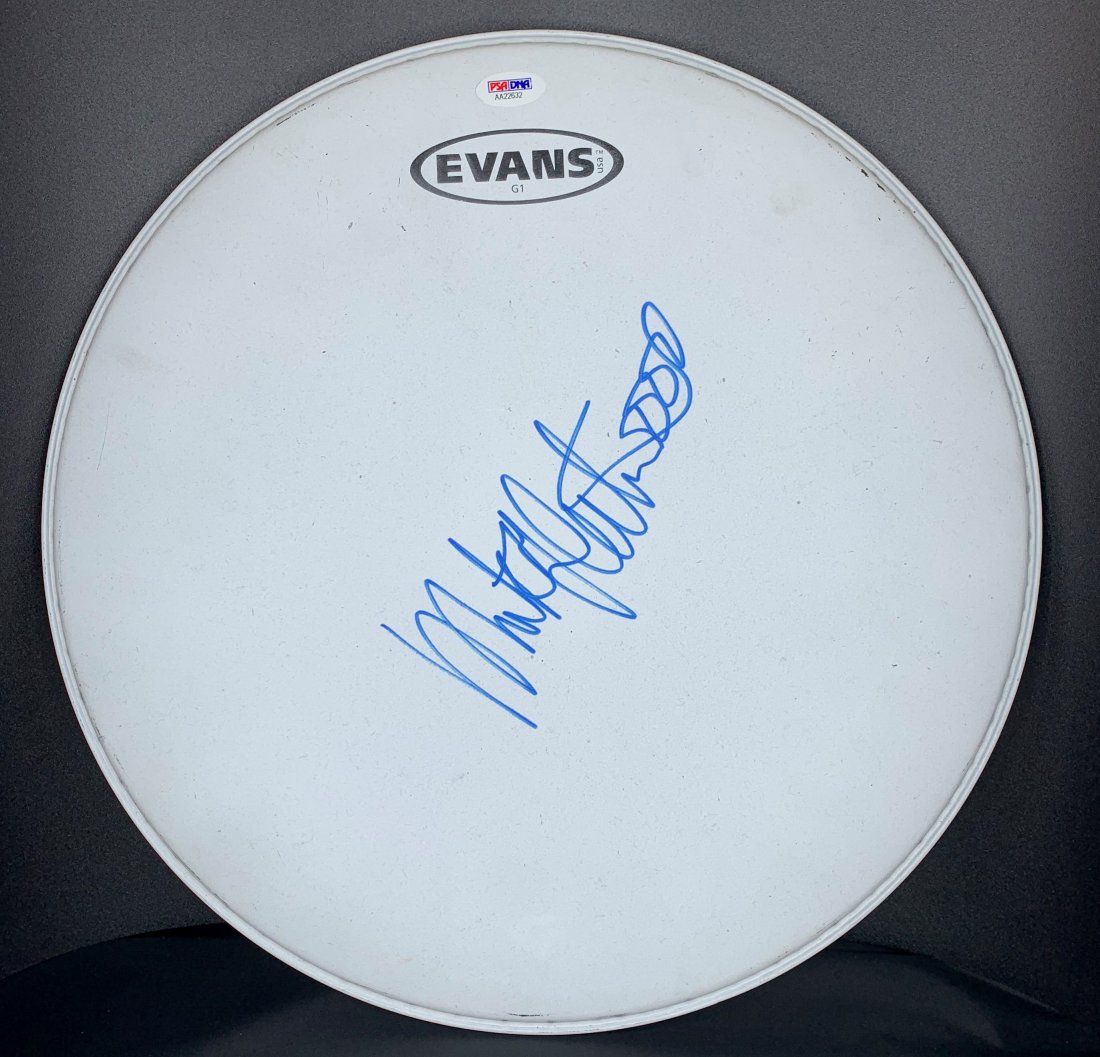 Mick Fleetwood Autographed Drum Head: Mick Fleetwood Autographed Drum Head - Fleetwood Mac. Drum head is 14 1/2" in diameter. Certificate of authenticity is included. Good condition.
