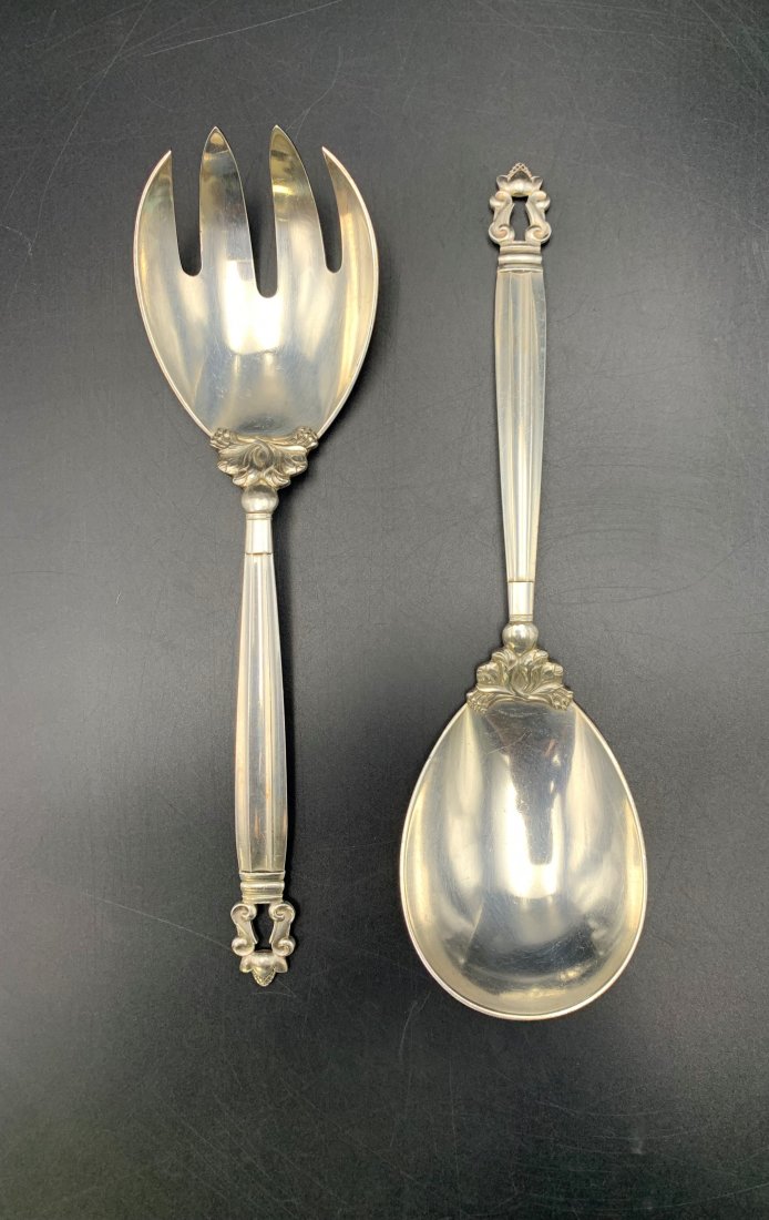 George Jensen Sterling Acorn Pattern Salad Serving Set: George Jensen Denmark Sterling Acorn Pattern Salad Serving Set. Measure 9" long & weights 6.7 troy oz. In good condition.