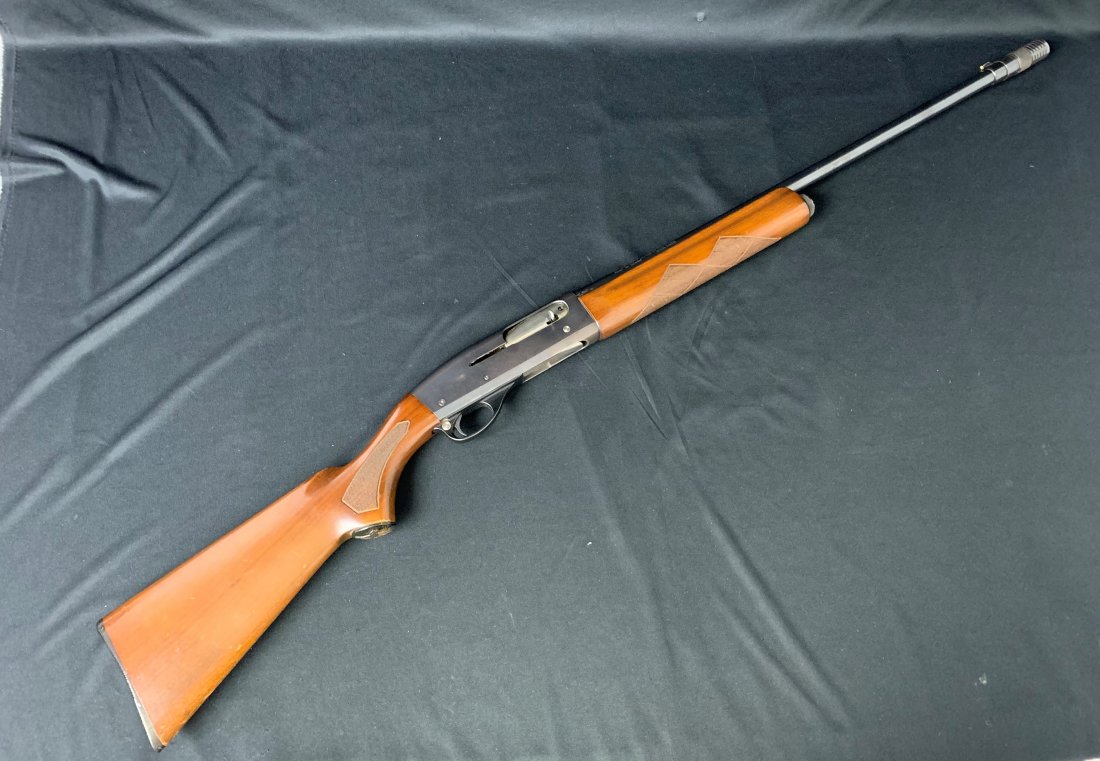 Remington 16 Gauge Sportsman 48 Shotgun: Remington 16 Gauge Sportsman 48 Shotgun No.2278.589. Manufacture Loewe Berlin measure 48" long. In good condition. $65 will be added to all firearms sold online for transfer and shipping. All firearms